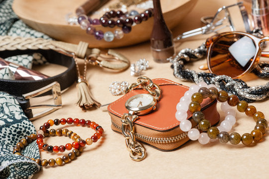 Fashion & Accessories